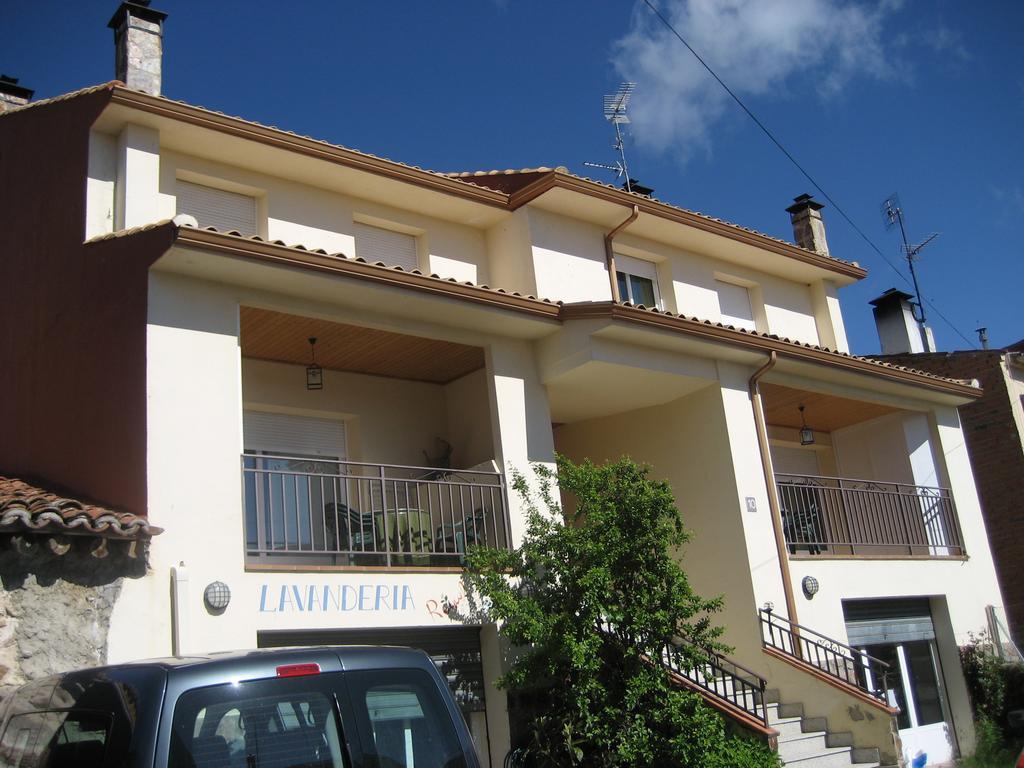 Apartamentos Rascafria Cerquilla Zimmer foto